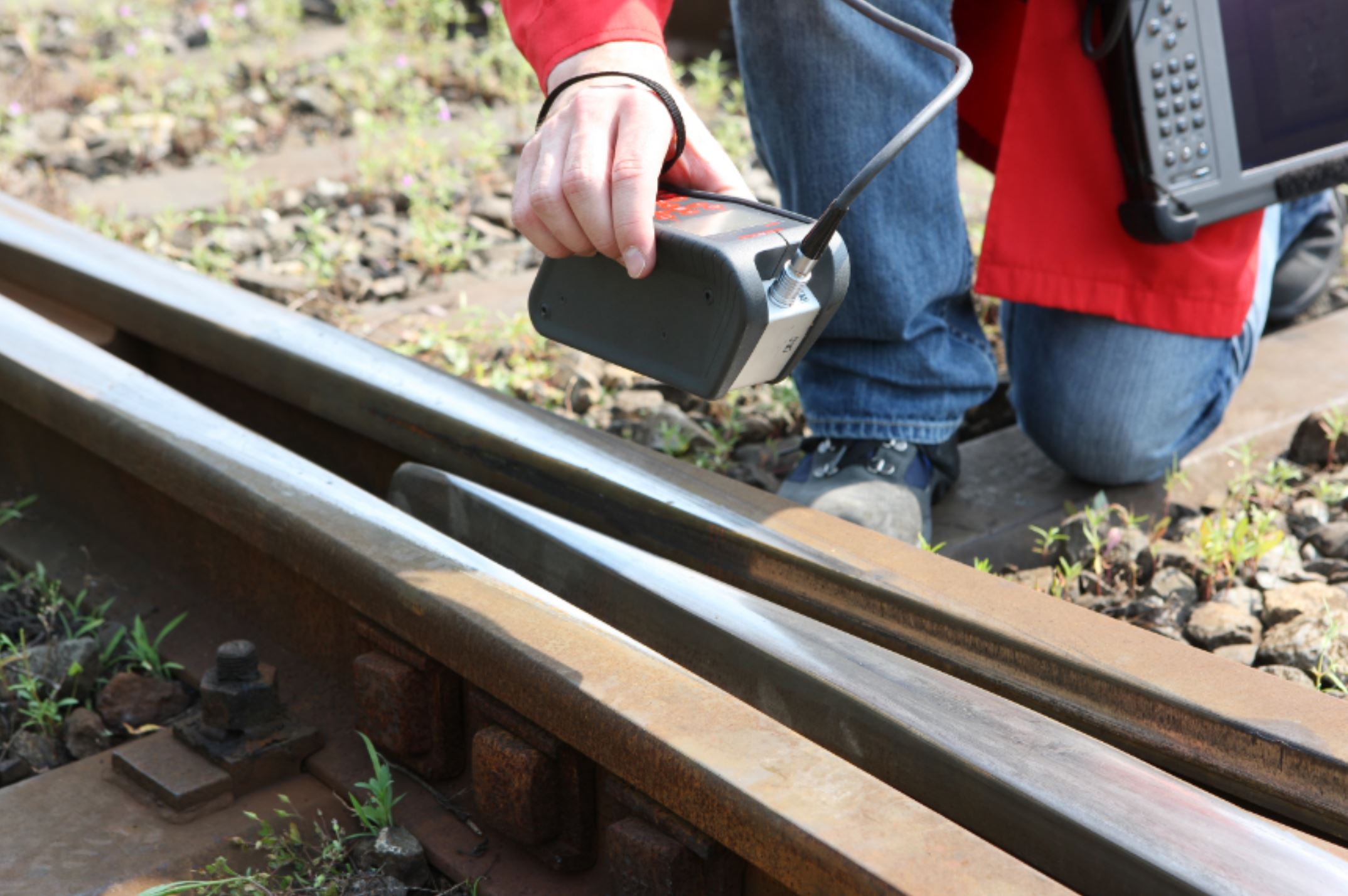 Rail & Switch Measurement with Calipri